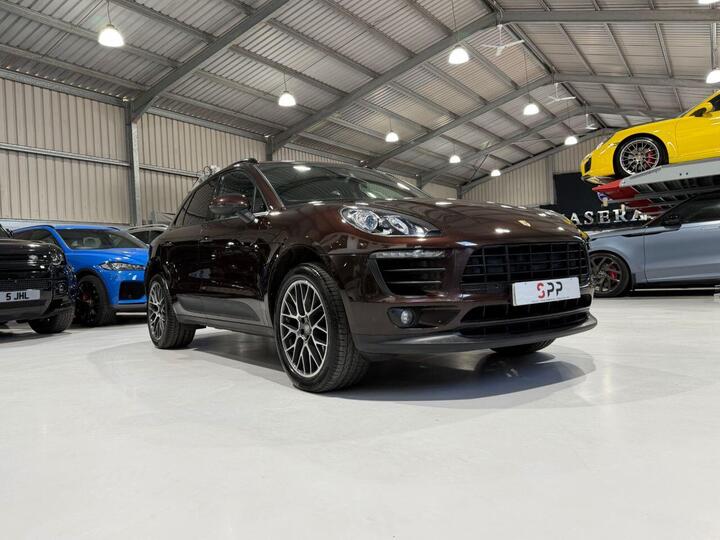 Porsche MACAN 2.0T PDK 4WD Euro 6 (s/s) 5dr