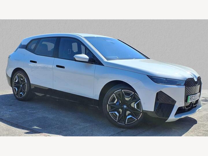 BMW IX ESTATE 40 76.6kWh M Sport Auto XDrive 5dr