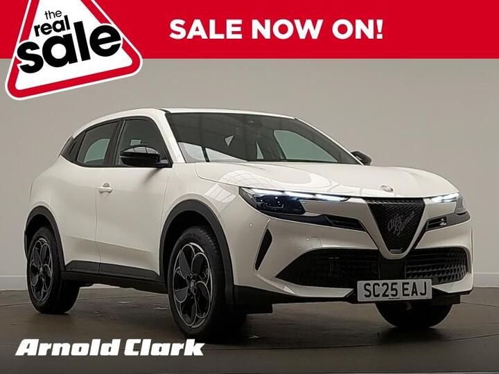 Alfa Romeo Junior 1.2 MHEV Ibrida E-DCT Euro 6 (s/s) 5dr