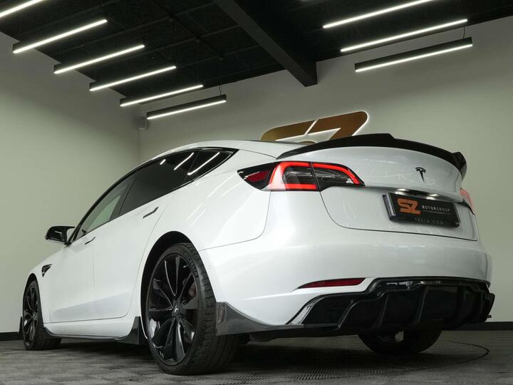 Tesla Model 3 (Dual Motor) Performance Auto 4WDE 4dr (Performance Upgrade)