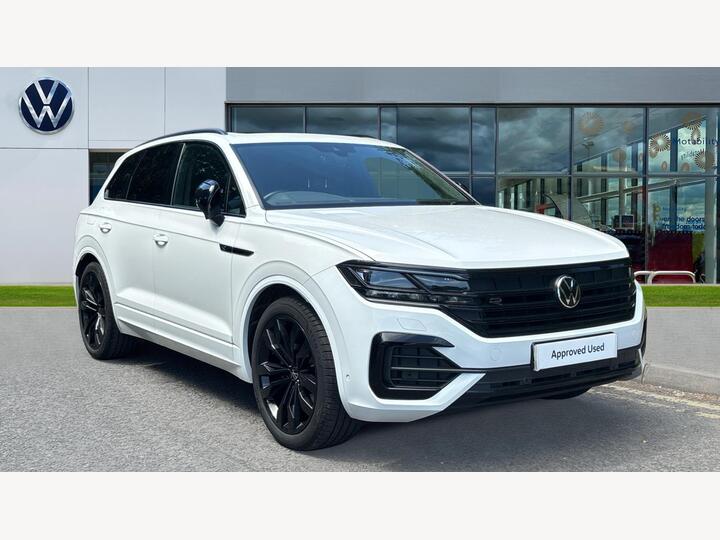 Volkswagen Touareg 3.0 TDI V6 Black Edition Tiptronic 4Motion Euro 6 (s/s) 5dr