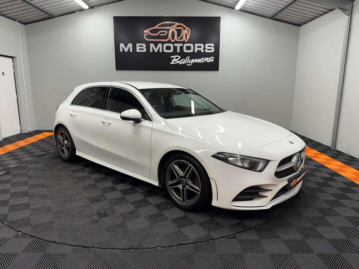 Mercedes-Benz A-CLASS 1.3 A200 AMG Line Euro 6 (s/s) 5dr Mercedes-Benz A-CLASS 1.3 A200 AMG Line Euro 6 (s/s) 5dr