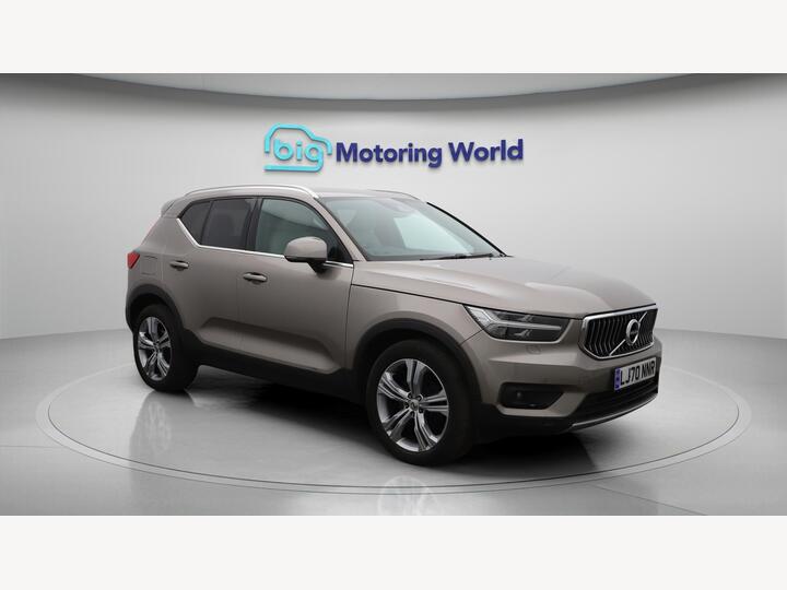 Volvo XC40 2.0 B4 MHEV Inscription Pro Auto Euro 6 (s/s) 5dr
