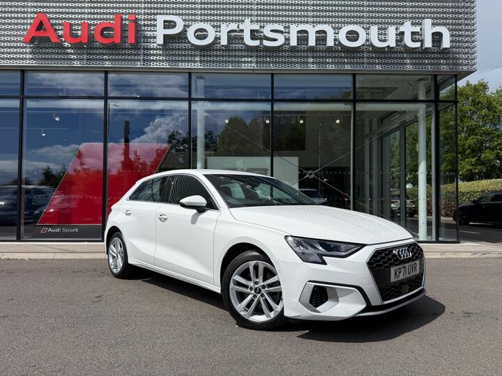 Audi A3 1.4 TFSIe 40 Sport Sportback S Tronic Euro 6 (s/s) 5dr 13kWh