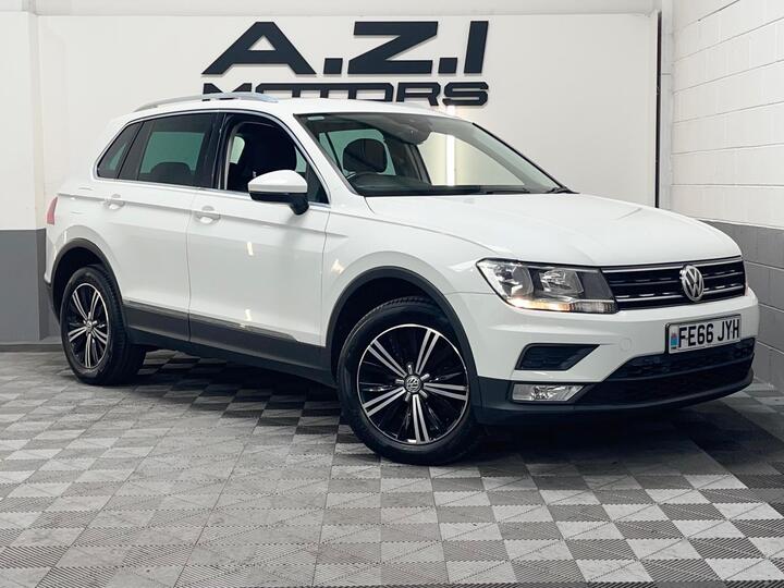 Volkswagen Tiguan 2.0 TDI BlueMotion Tech SE Navigation DSG 4Motion Euro 6 (s/s) 5dr