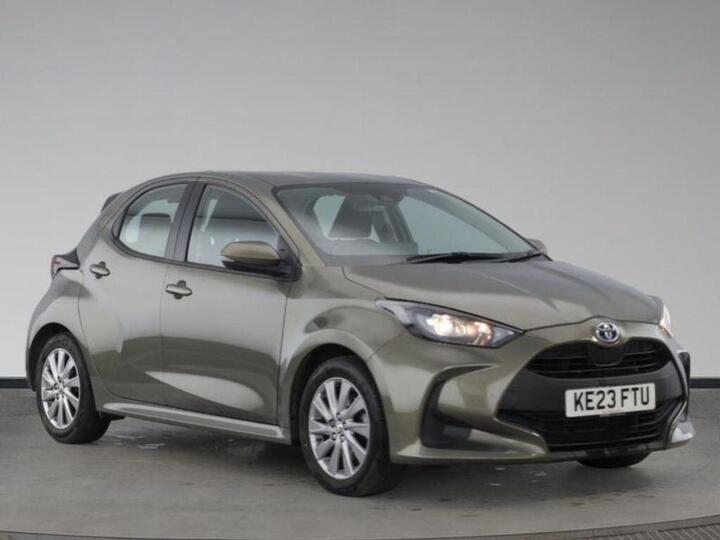 Toyota Yaris 1.5 VVT-h Icon E-CVT Euro 6 (s/s) 5dr