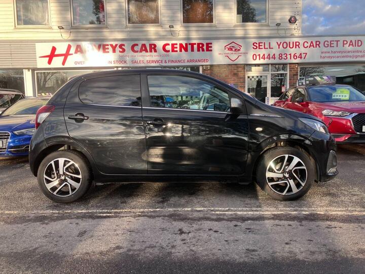 Peugeot 108 1.2 PureTech Allure Euro 6 5dr Peugeot 108 1.2 PureTech Allure Euro 6 5dr