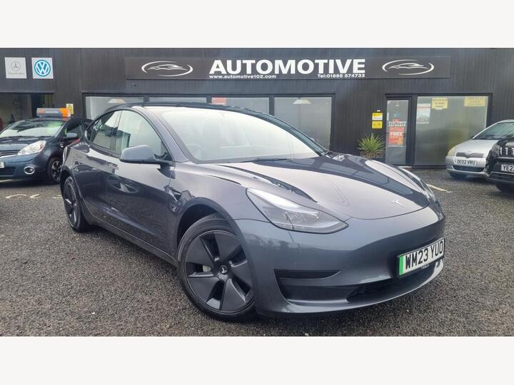 Tesla MODEL 3 ELECTRIC SALOON Auto RWD 4dr