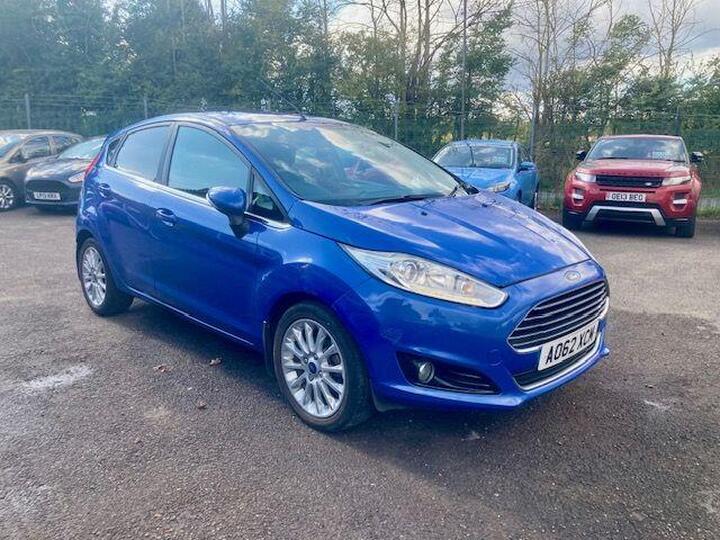Ford FIESTA 1.6 TDCi Titanium X Euro 5 5dr