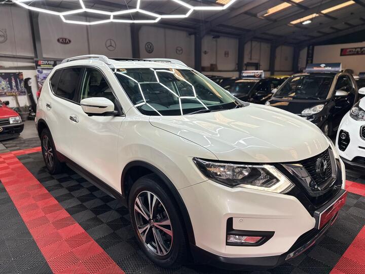 Nissan X-Trail 1.7 DCi N-Connecta CVT Euro 6 (s/s) 5dr Nissan X-Trail 1.7 DCi N-Connecta CVT Euro 6 (s/s) 5dr