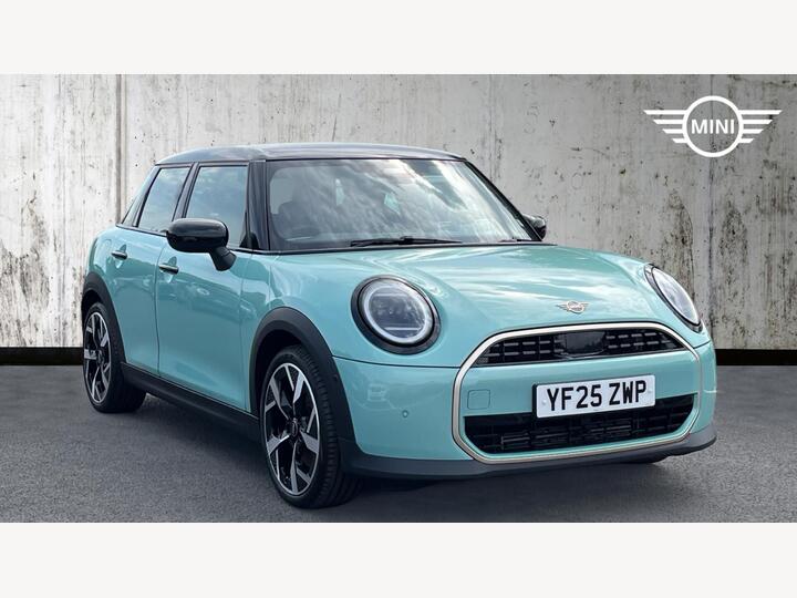MINI Hatch 1.5C Exclusive Steptronic Euro 6 (s/s) 5dr