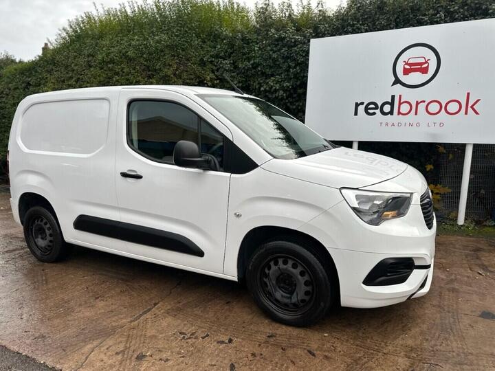 Vauxhall COMBO 1.6 Turbo D 2300 Sportive Panel Van 4dr Diesel Manual L1 H1 Euro 6 (s/s) (100 Ps) FANTASTIC CONDITION- READY FOR WORK Vauxhall COMBO 1.6 Turbo D 2300 Sportive Panel Van 4dr Diesel Manual L1 H1 Euro 6 (s/s) (100 Ps) FANTASTIC CONDITION- READY FOR WORK