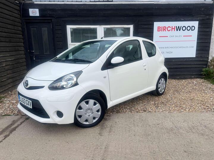 Toyota AYGO 1.0 VVT-i Move Euro 5 3dr