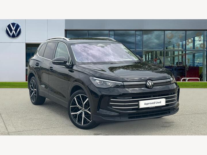 Volkswagen Tiguan 1.5 ETSI MHEV Elegance DSG Euro 6 (s/s) 5dr