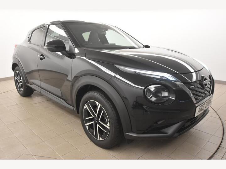 Nissan JUKE 1.6 N-Connecta Auto Euro 6 5dr