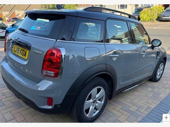 MINI Countryman 1.5 Cooper Classic Steptronic Euro 6 (s/s) 5dr
