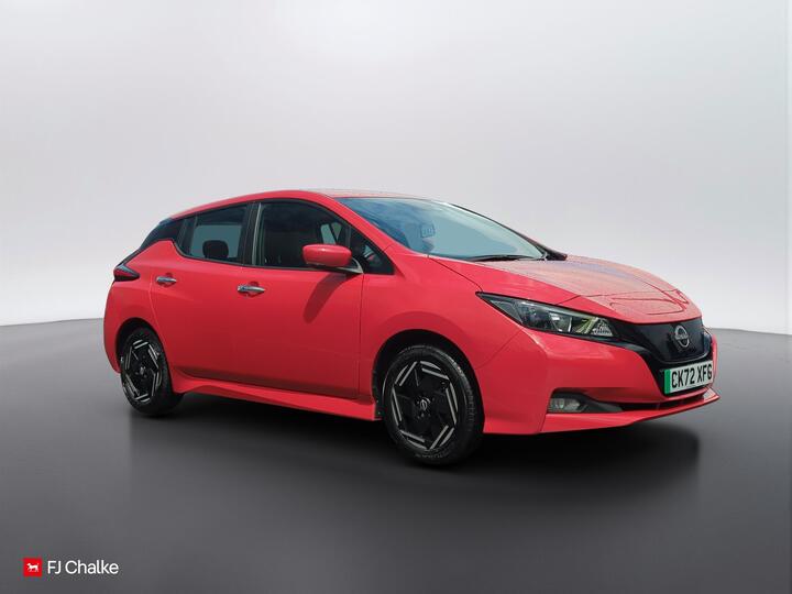 Nissan Leaf 39kWh Acenta Auto 5dr Nissan Leaf 39kWh Acenta Auto 5dr