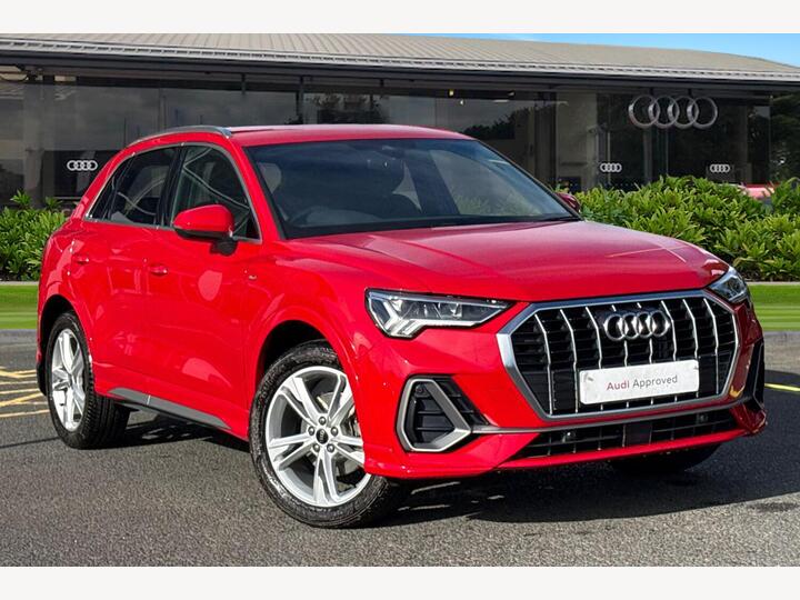 Audi Q3 1.5 TFSI CoD 35 S Line S Tronic Euro 6 (s/s) 5dr