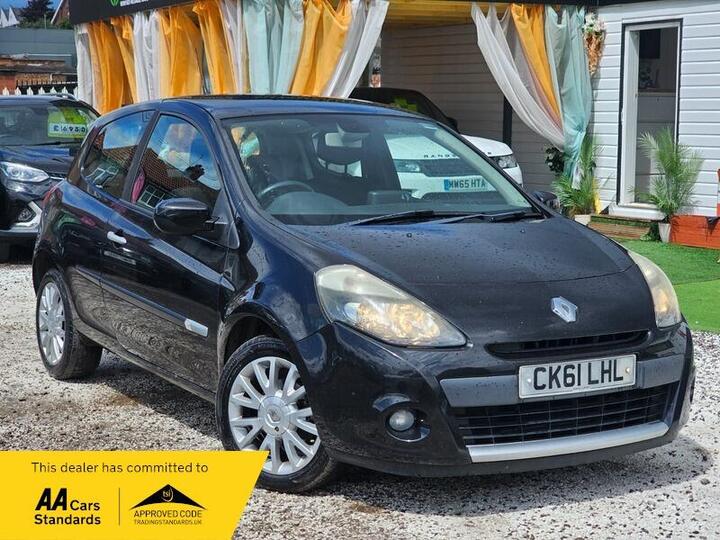 Renault Clio 1.2 Dynamique TomTom Euro 5 3dr Renault Clio 1.2 Dynamique TomTom Euro 5 3dr