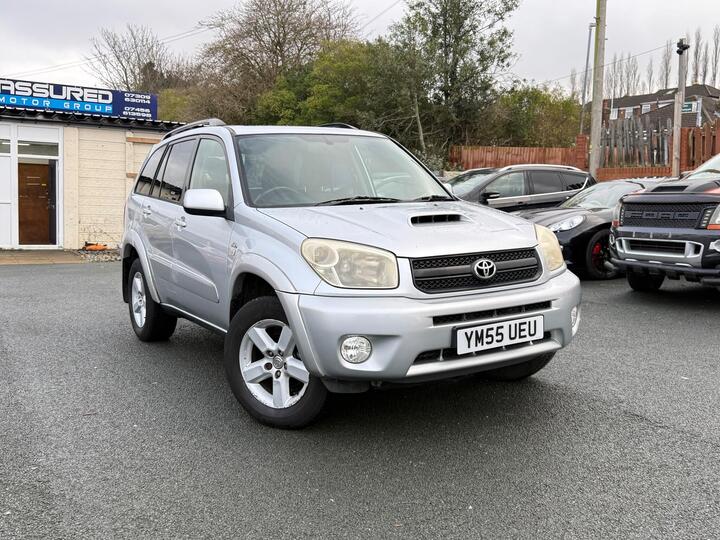 Toyota RAV4 2.0 D-4D XT-R 4WD 5dr