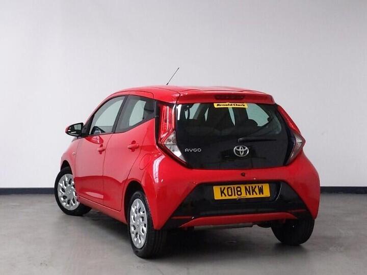 Toyota AYGO 1.0 VVT-i X-play Euro 6 5dr