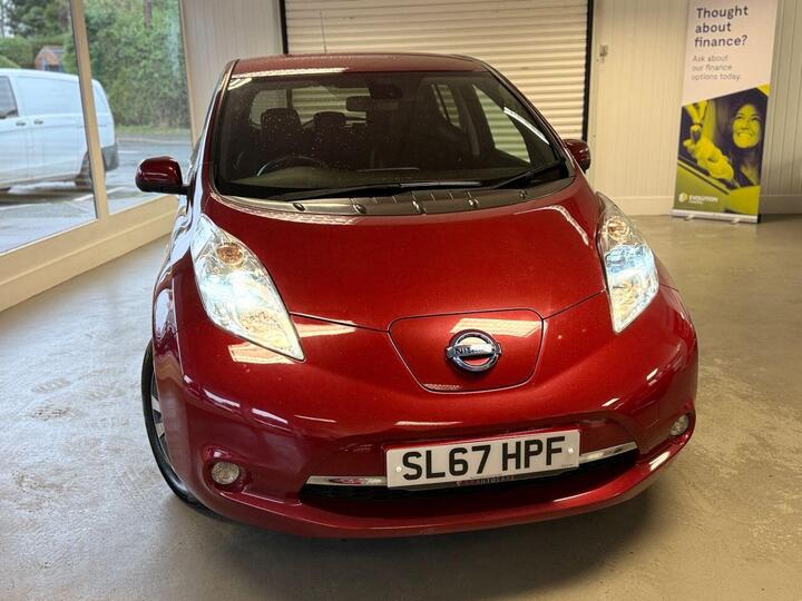 Nissan LEAF 30kWh Tekna Auto 5dr