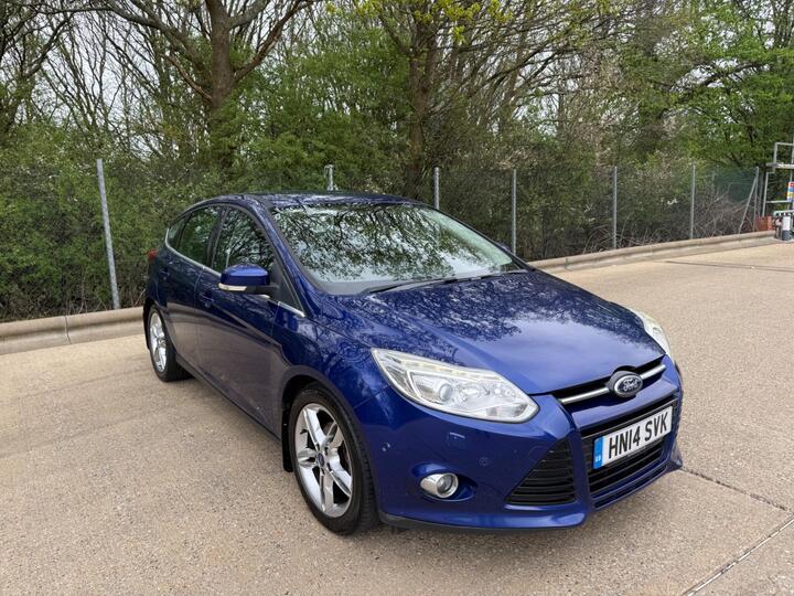 Ford Focus 1.0T EcoBoost Titanium X Euro 5 (s/s) 5dr