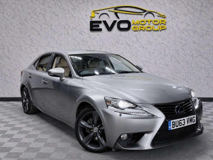 Lexus IS 2.5 300h Premier E-CVT Euro 5 (s/s) 4dr