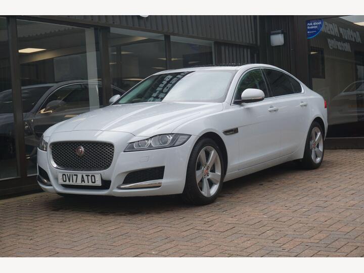Jaguar XF 2.0d Portfolio Auto AWD Euro 6 (s/s) 4dr