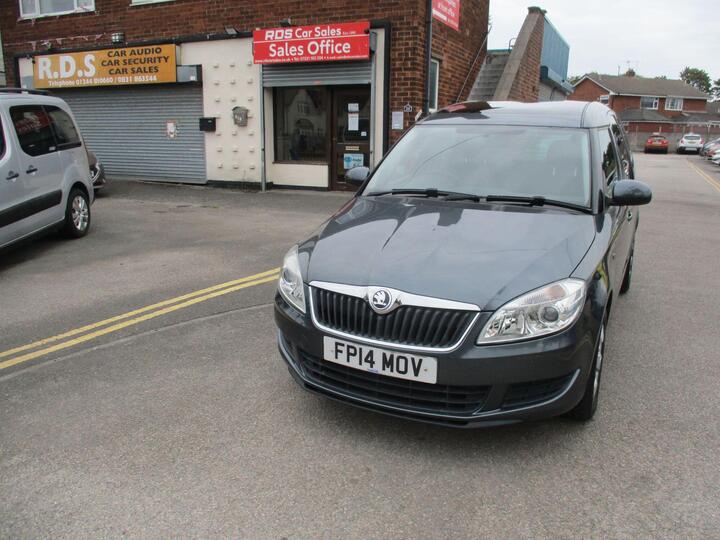 Skoda Roomster 1.2 TSI SE DSG Euro 5 5dr Skoda Roomster 1.2 TSI SE DSG Euro 5 5dr