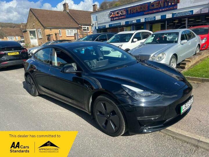 Tesla Model 3 (Dual Motor) Long Range Auto 4WDE 4dr
