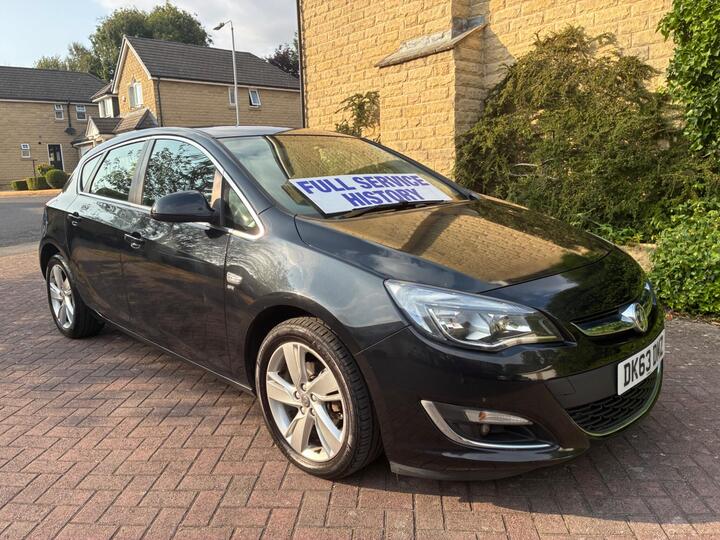 Vauxhall Astra 1.4 16v SRi Euro 5 5dr