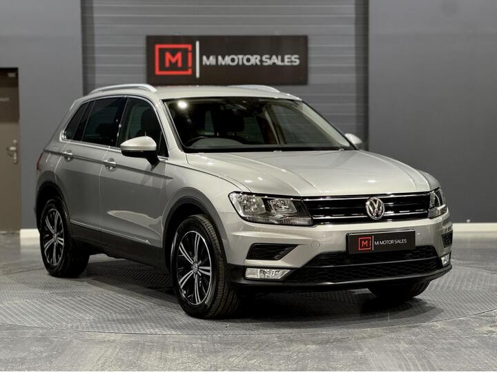 Volkswagen TIGUAN 2.0 TDI BlueMotion Tech SE Navigation DSG 4Motion Euro 6 (s/s) 5dr