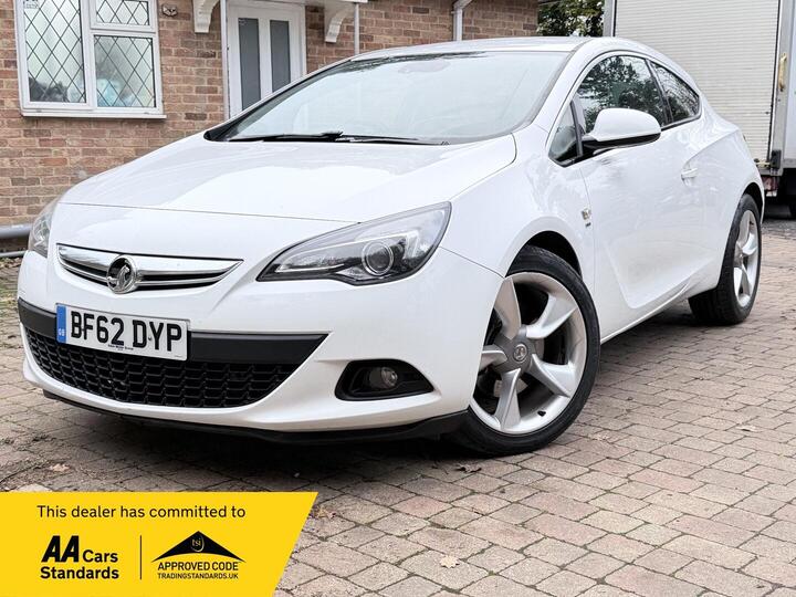 Vauxhall Astra GTC 1.6T 16V SRi Euro 5 3dr Vauxhall Astra GTC 1.6T 16V SRi Euro 5 3dr