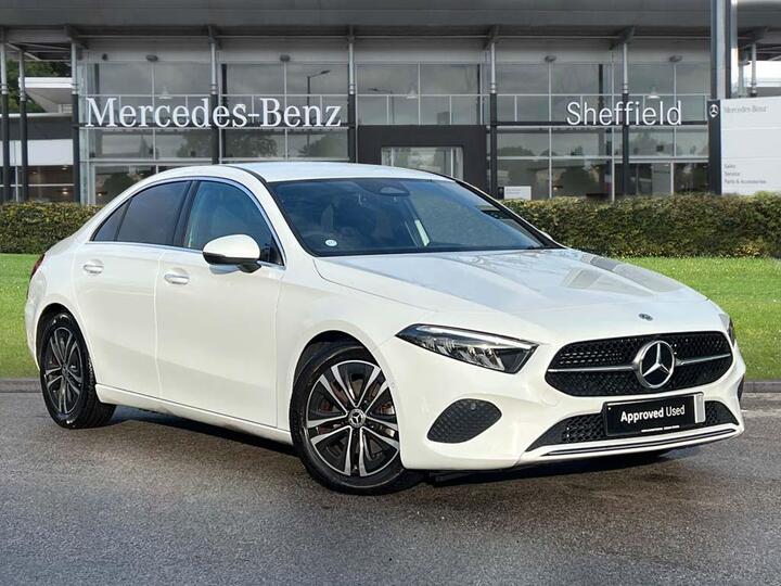 Mercedes-Benz A Class 1.3 A200h MHEV Sport (Executive) 7G-DCT Euro 6 (s/s) 4dr Mercedes-Benz A Class 1.3 A200h MHEV Sport (Executive) 7G-DCT Euro 6 (s/s) 4dr