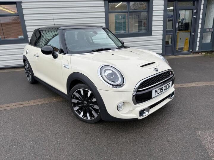 MINI Hatchback 2.0 Cooper S Exclusive Euro 6 (s/s) 3dr