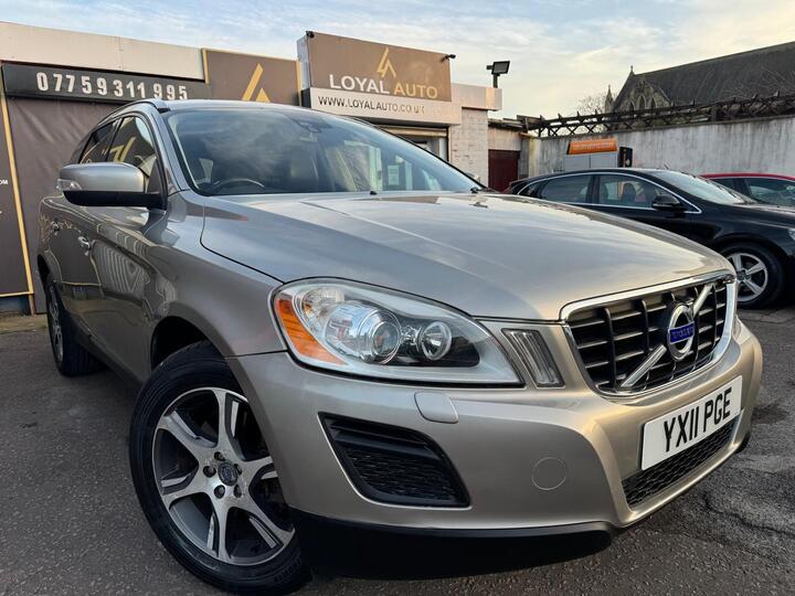 Volvo XC60 2.4 D5 SE Lux Geartronic AWD Euro 5 5dr