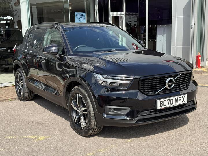 Volvo XC40 2.0 B4 MHEV R-Design Auto AWD Euro 6 (s/s) 5dr