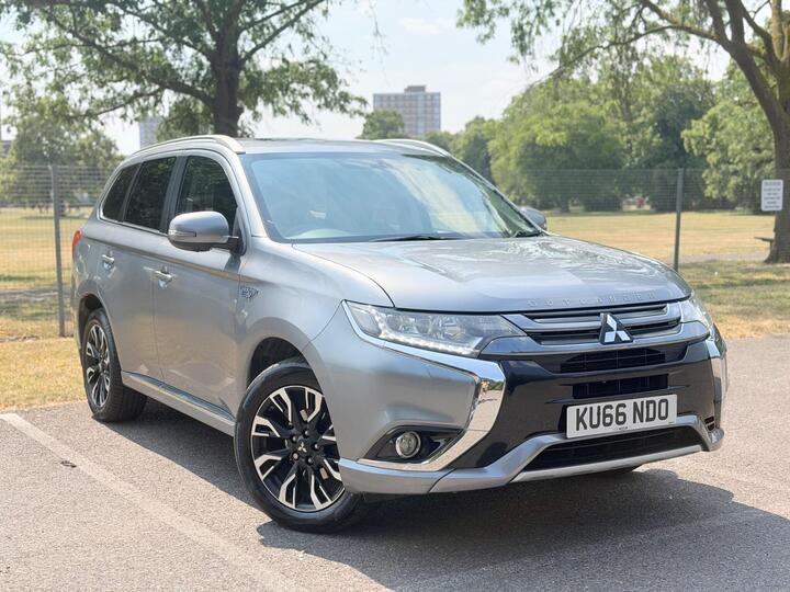 Mitsubishi Outlander 2.0h 12kWh GX5h CVT 4WD Euro 6 (s/s) 5dr