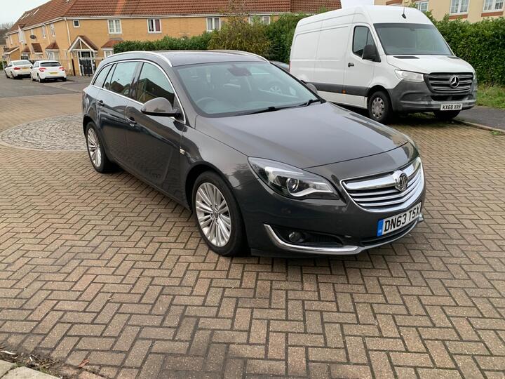 Vauxhall Insignia 2.0 CDTi Tech Line Sports Tourer Auto Euro 5 5dr