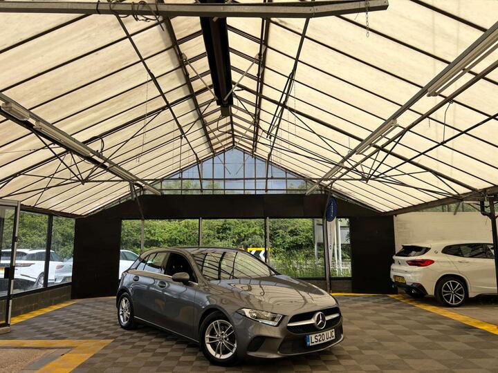 Mercedes-Benz A-CLASS 1.3 A180 SE Euro 6 (s/s) 5dr