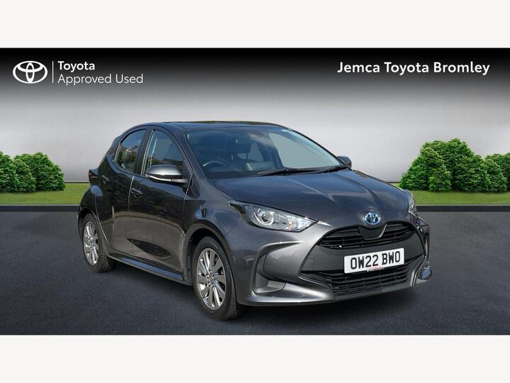 Toyota Yaris 1.5 VVT-h Icon E-CVT Euro 6 (s/s) 5dr