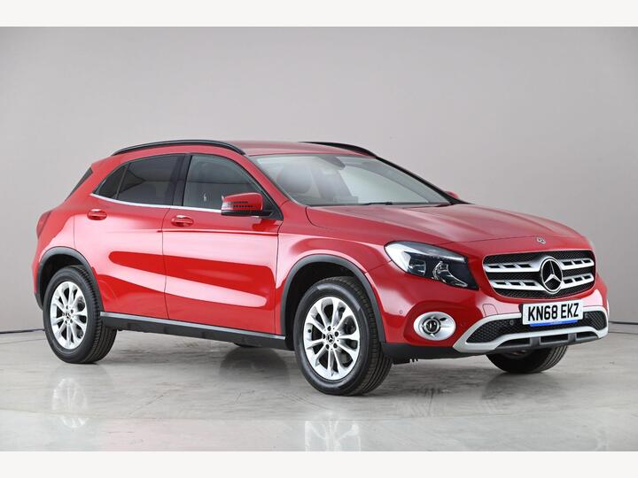 Mercedes-Benz GLA 1.6 GLA200 SE (Executive) Euro 6 (s/s) 5dr