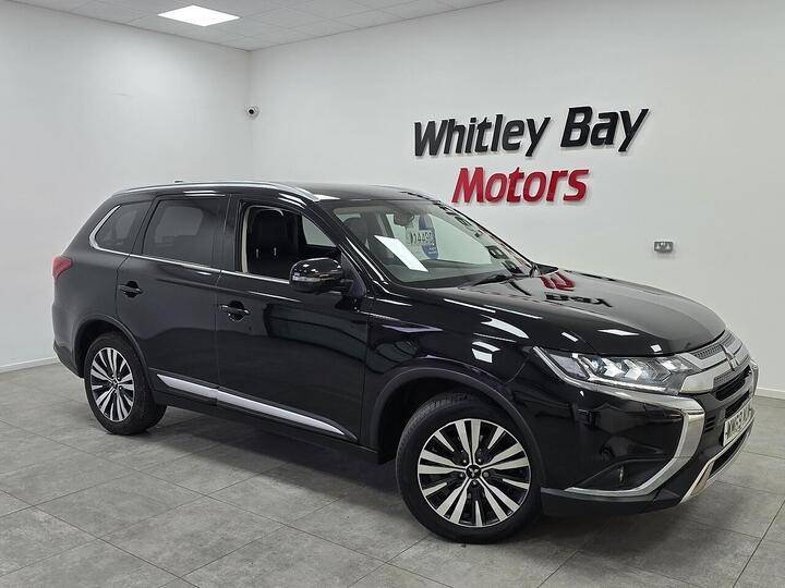 Mitsubishi Outlander 2.0 MIVEC Exceed CVT 4WD Euro 6 (s/s) 5dr