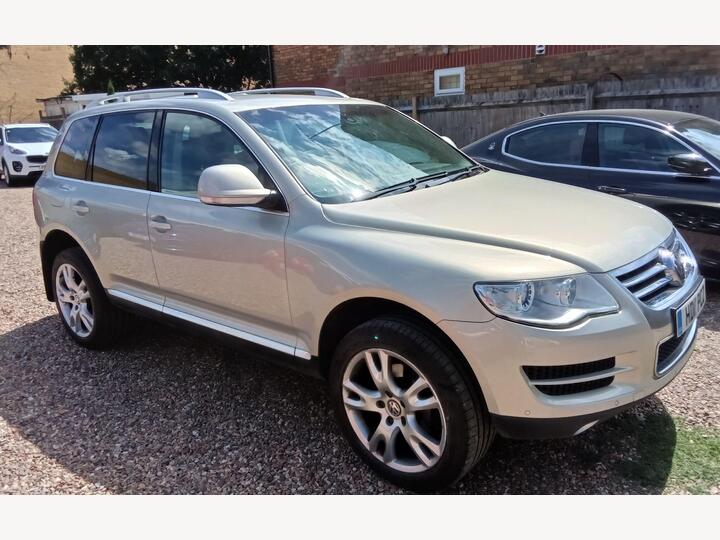 Volkswagen Touareg 3.0 TDI V6 SE Tiptronic 4WD Euro 5 (s/s) 5dr