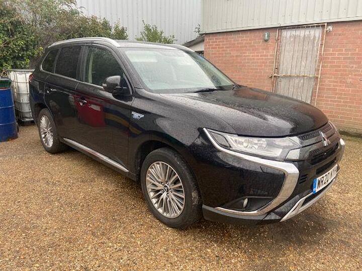Mitsubishi Outlander 2.4h TwinMotor 13.8kWh Design CVT 4WD Euro 6 (s/s) 5dr