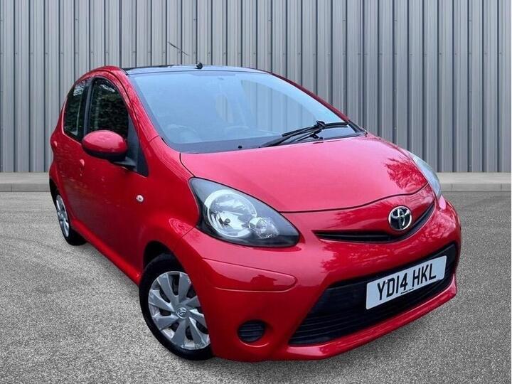 Toyota AYGO 1.0 VVT-i Move Euro 5 5dr Toyota AYGO 1.0 VVT-i Move Euro 5 5dr