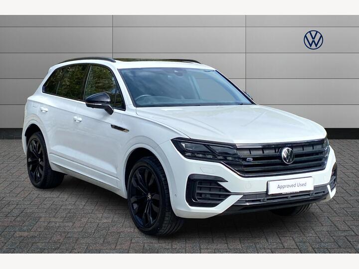 Volkswagen Touareg 3.0 TDI V6 Black Edition Tiptronic 4Motion Euro 6 (s/s) 5dr