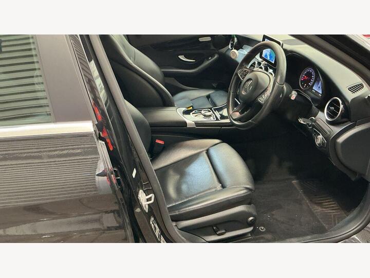 Mercedes-Benz C Class 2.1 C220d SE Executive Edition G-Tronic+ Euro 6 (s/s) 4dr