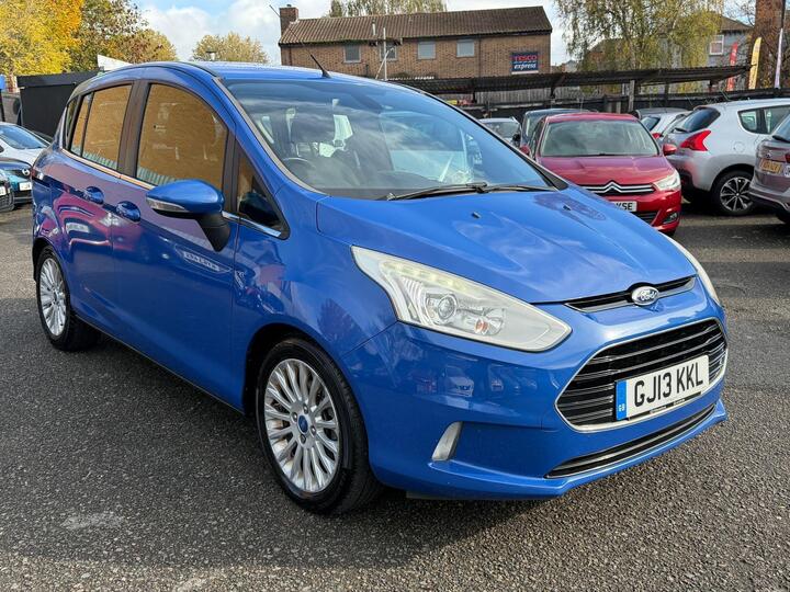 Ford B-Max 1.6 TDCi Titanium Euro 5 5dr